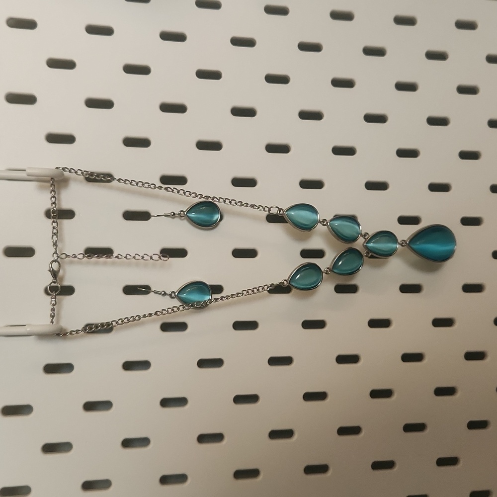 Paparazzi Necklace And Earring Set